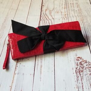 Romag Red Flap Black Bow Wallet Wristlet Purse